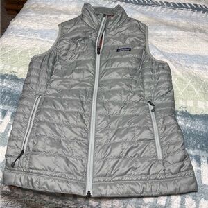 Women’s Patagonia Nano vest Gray Large